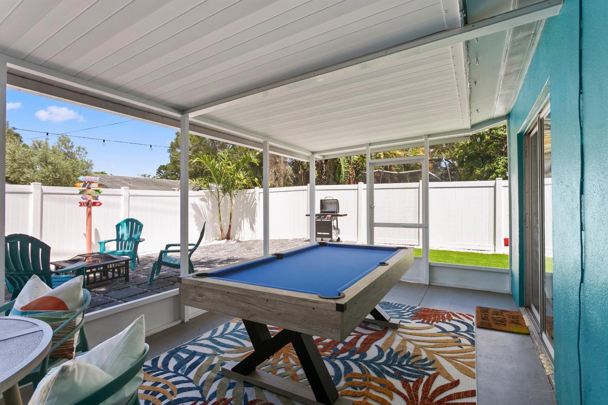 5 Min Beaches~mini Golf~pool Table~pets~king Bed +