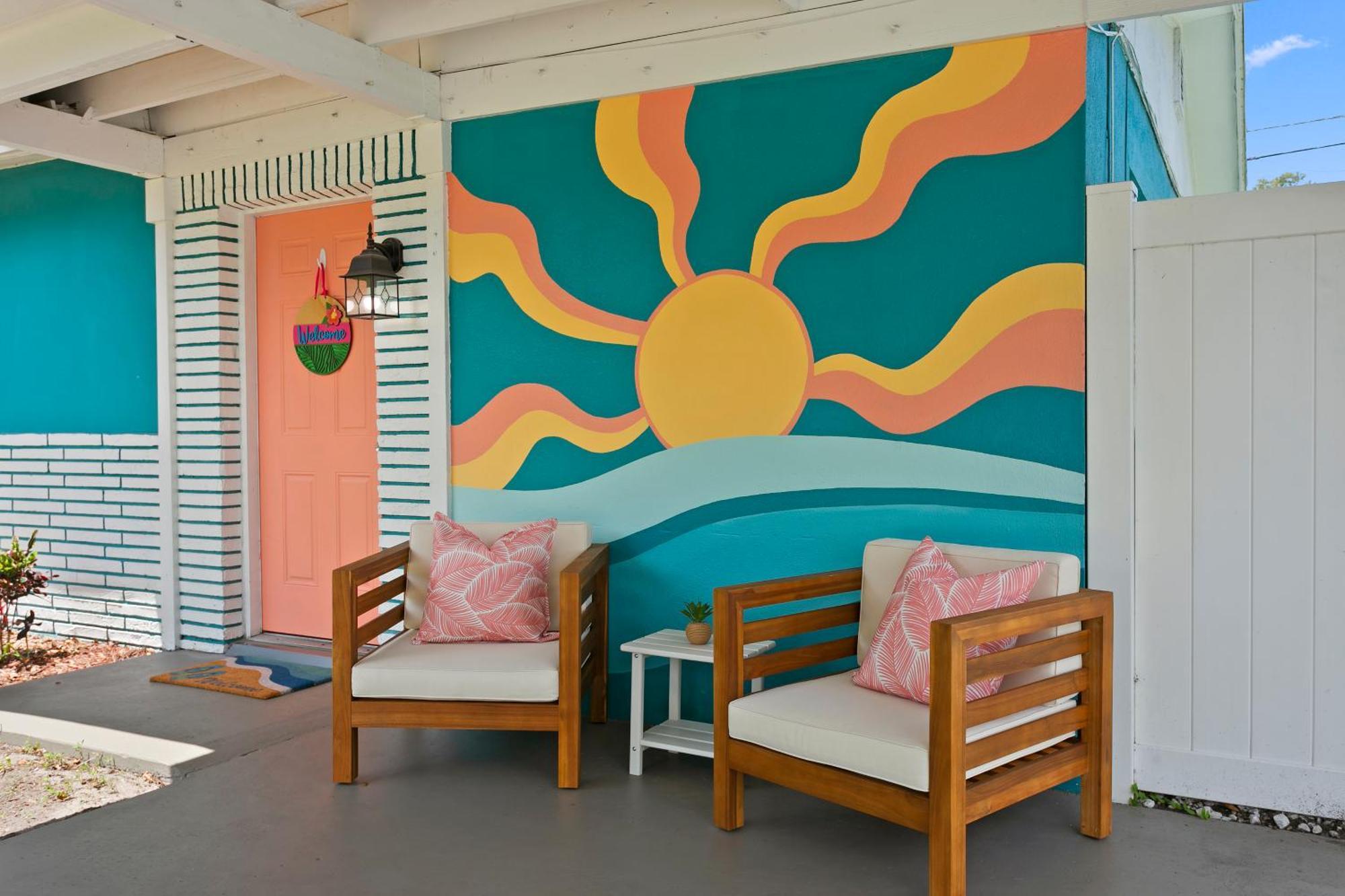 5 Min Beaches~mini Golf~pool Table~pets~king Bed + Ferienhaus *